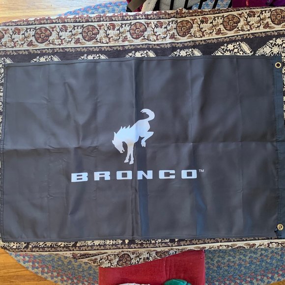 2021 Ford Bronco hat and flag combo - Picture 5 of 7